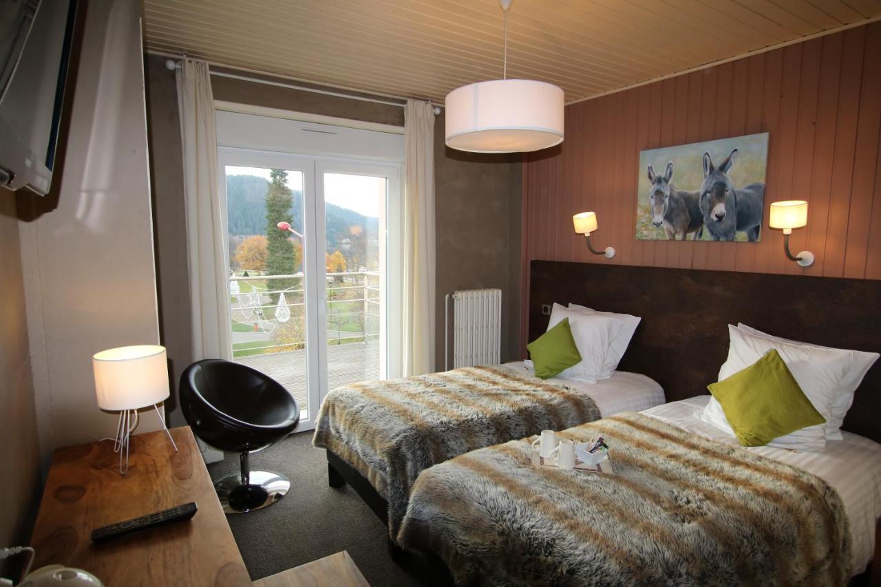 Les Loges Du Parc Hotel Gérardmer Екстериор снимка