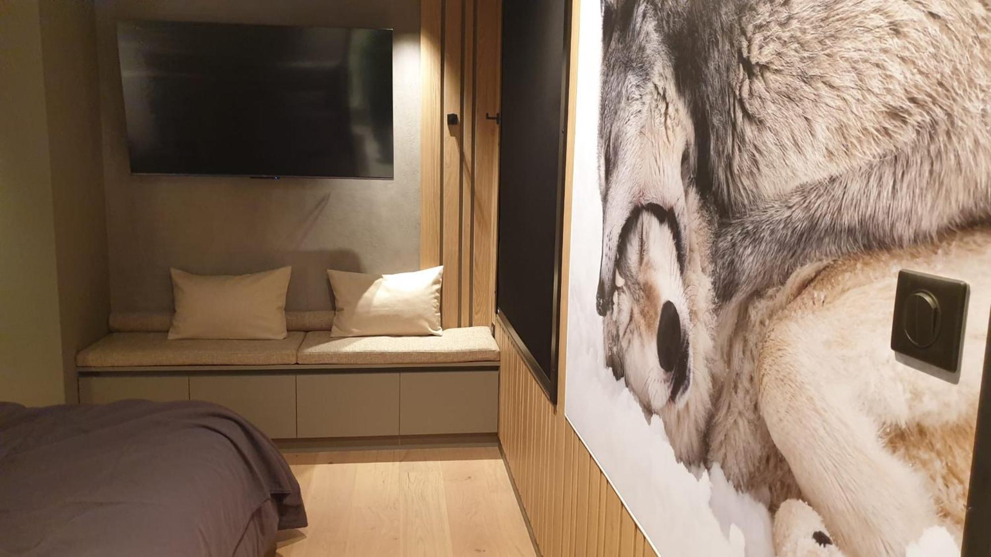 Les Loges Du Parc Hotel Gérardmer Стая снимка